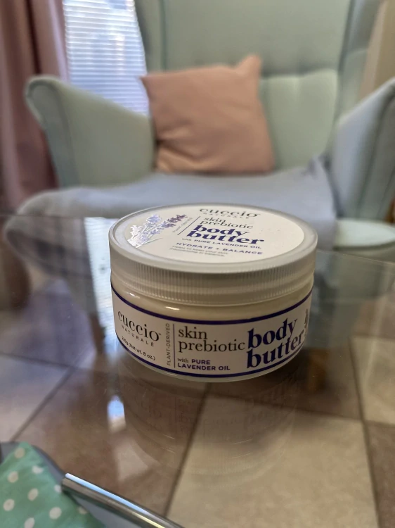 Cuccio - Skin prebiotic with pure Lavender